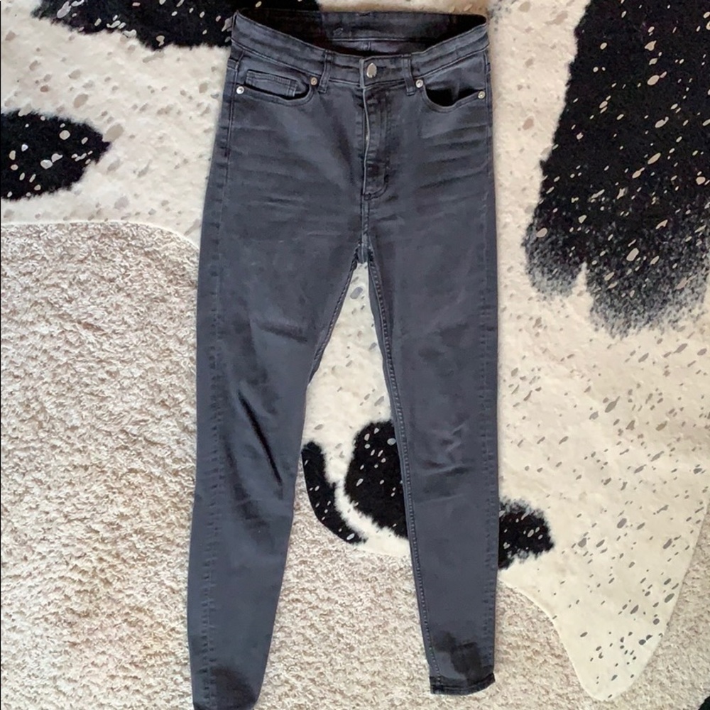 Black high waist skinny jeans